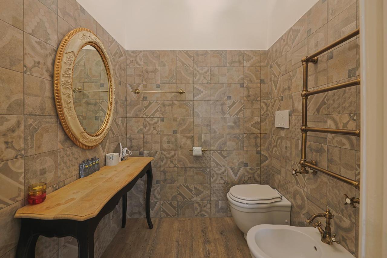 Art House Suites56 Via Del Babuino 56 Róma Kültér fotó