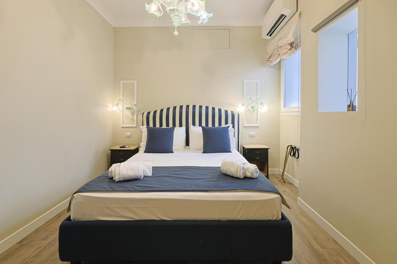 Art House Suites56 Via Del Babuino 56 Róma Kültér fotó