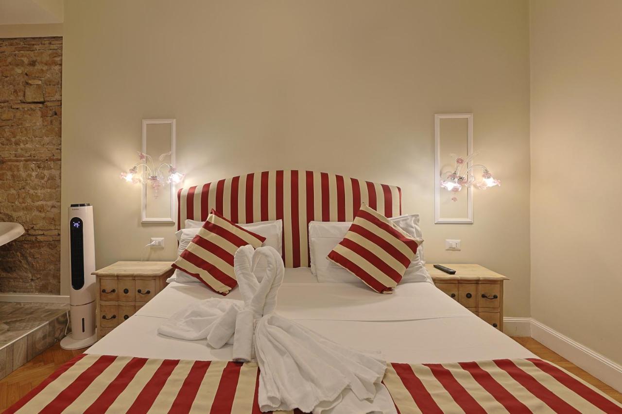 Art House Suites56 Via Del Babuino 56 Róma Kültér fotó