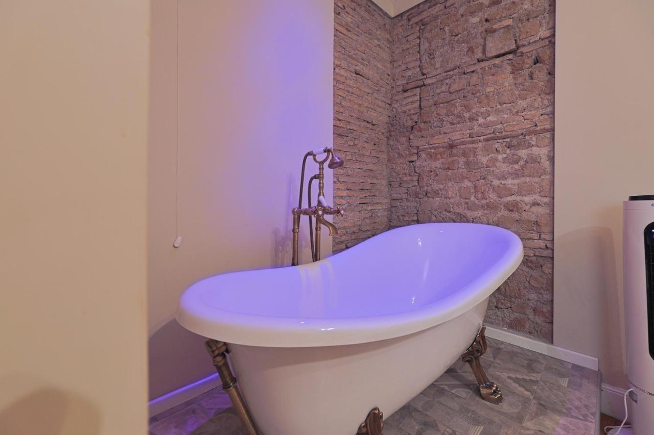 Art House Suites56 Via Del Babuino 56 Róma Kültér fotó